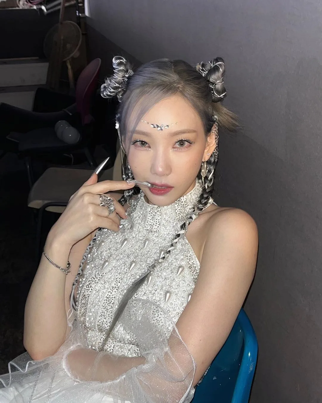 taeyeon trang sức tóc