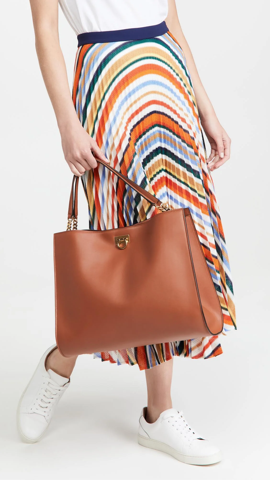 túi xách salvatore ferragamo trifolio
