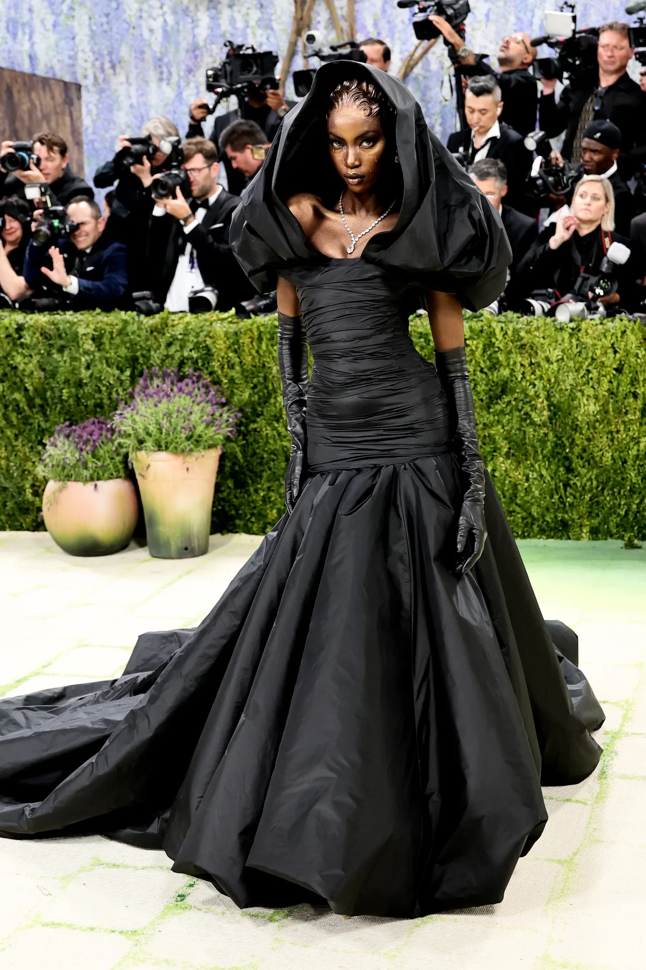 Anok Yai tại Met Gala 2026
