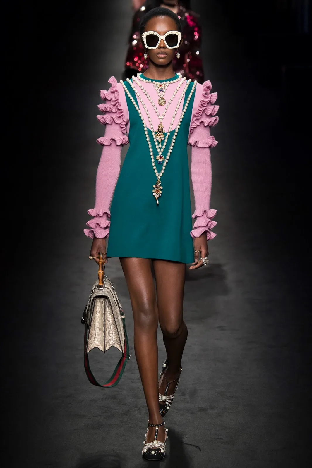 BST Gucci thu đông 1026