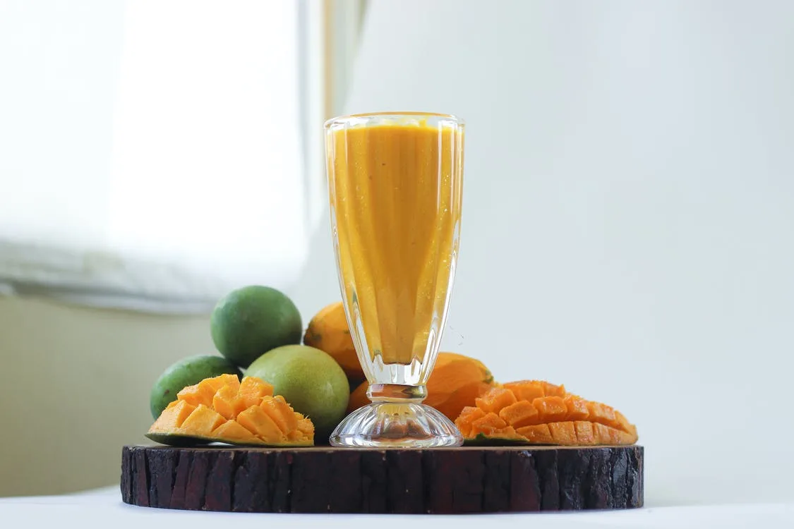 Smoothie từ bơ xoài