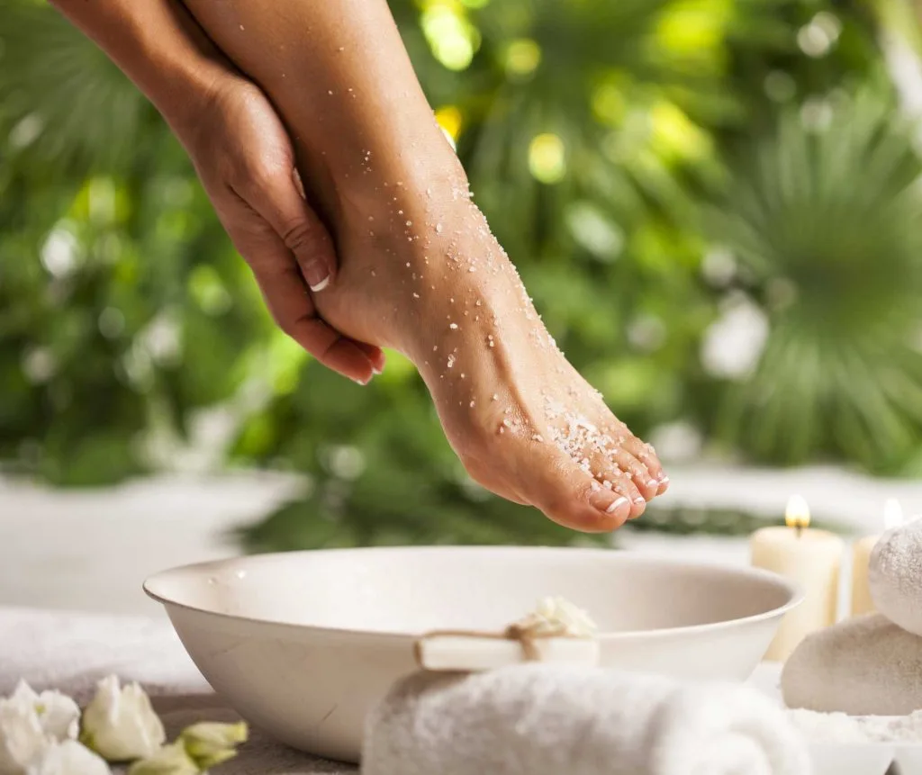 Tẩy tế bào chết cho bàn chân cho bàn chân đẹp Tẩy tế bào chết cho bàn chân cho bàn chân đẹp