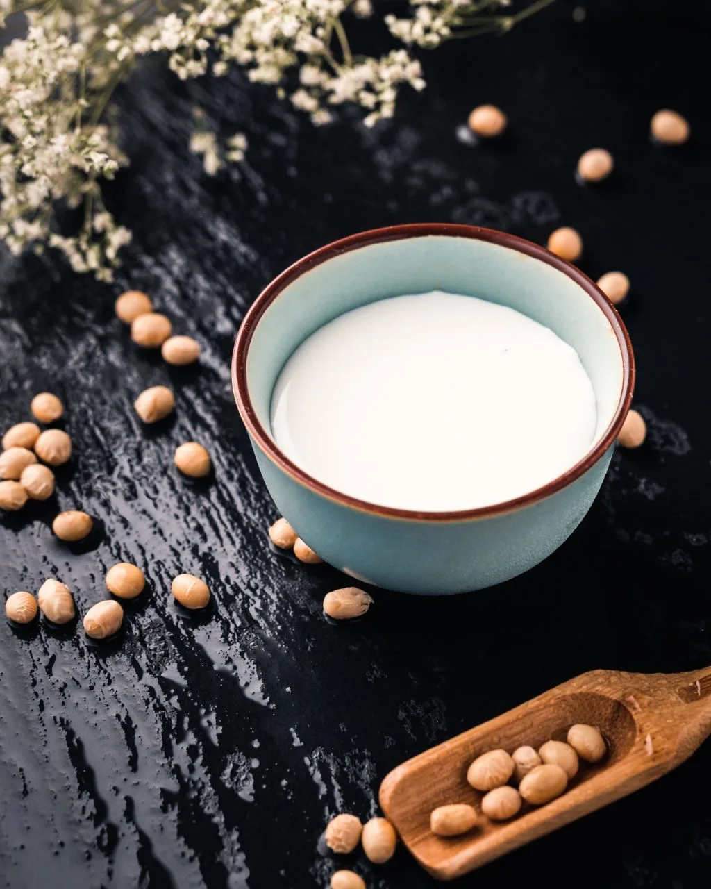 Chén sữa đậu nành. Chén sữa đậu nành.
