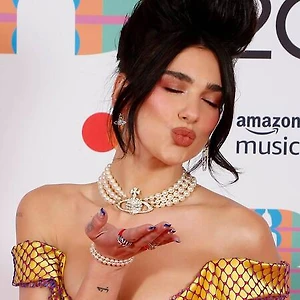 Dua Lipa Vivienne Westwood choker