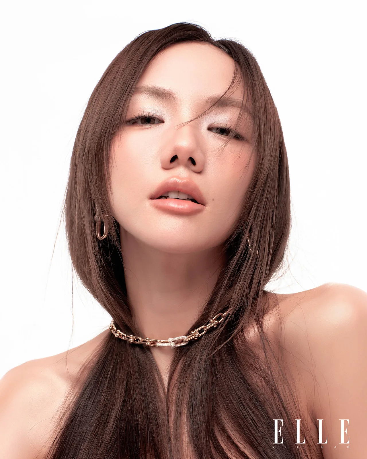 Ca sĩ Phương Ly chia sẻ về màu sắc và quan niệm tình yêu trong âm nhạc.