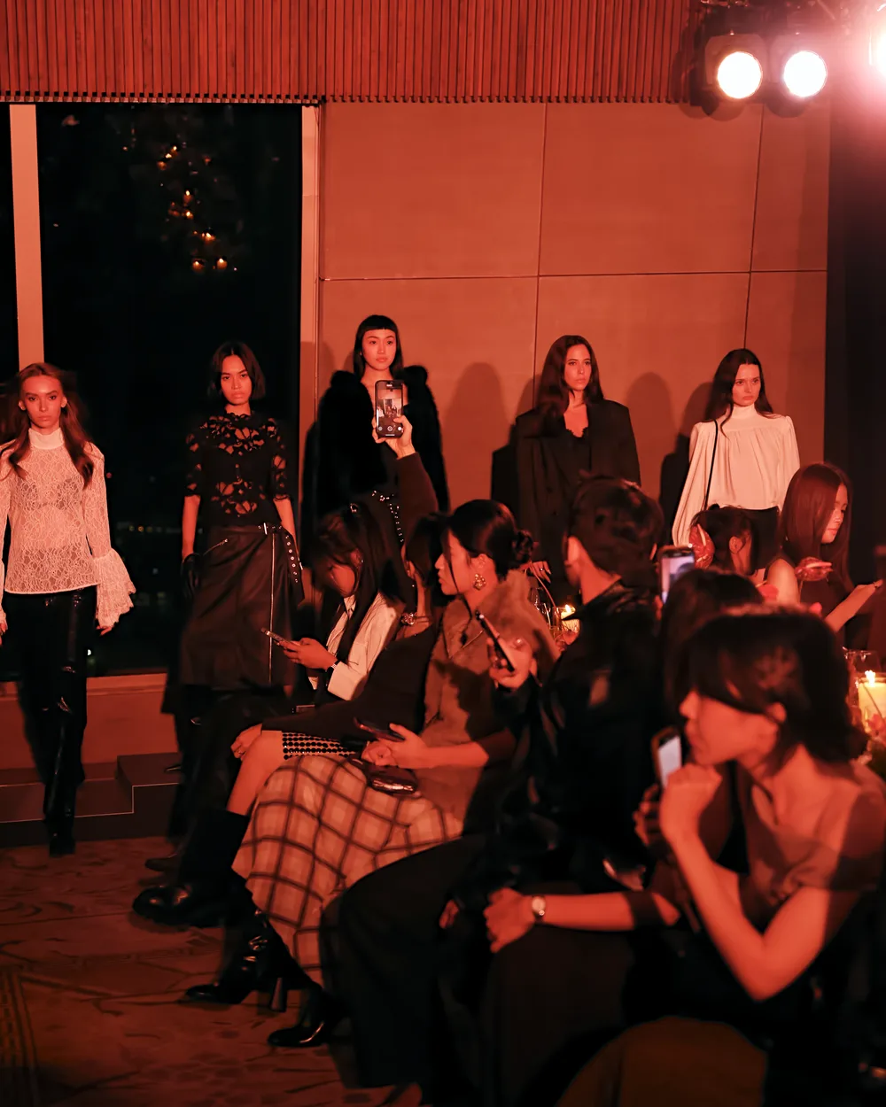 không gian thời trang H&M 2025