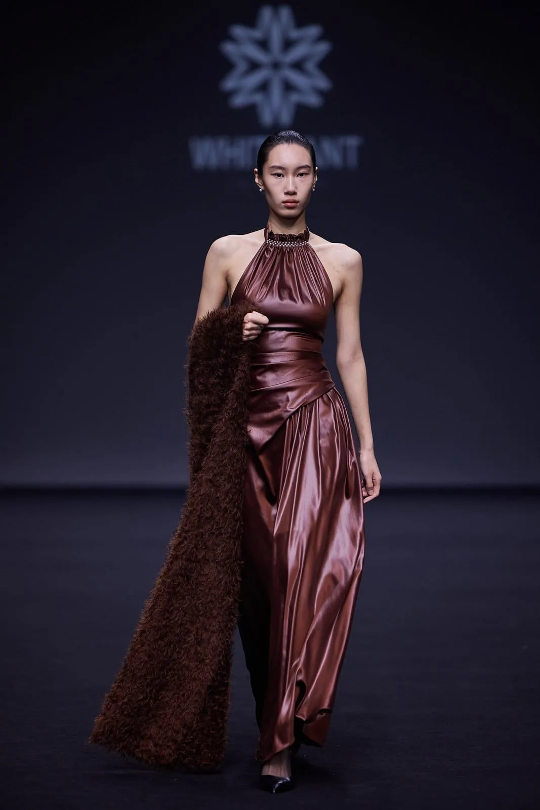 BST White Ant Thu-Đông 2026