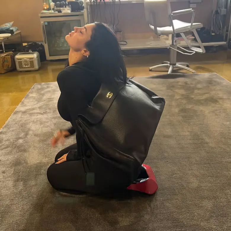 Túi Chanel Maxi Flap Bag
