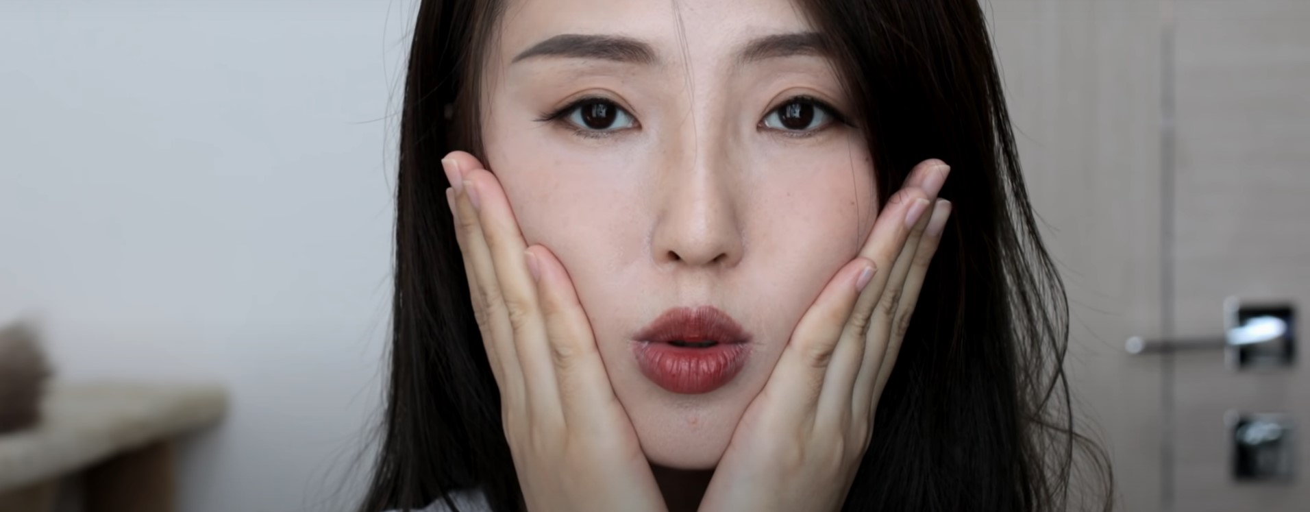 massage mặt cải thiện mặt lệch massage mặt cải thiện mặt lệch