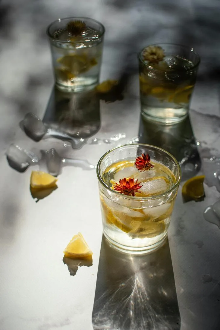 uống nước giúp detox cơ thể