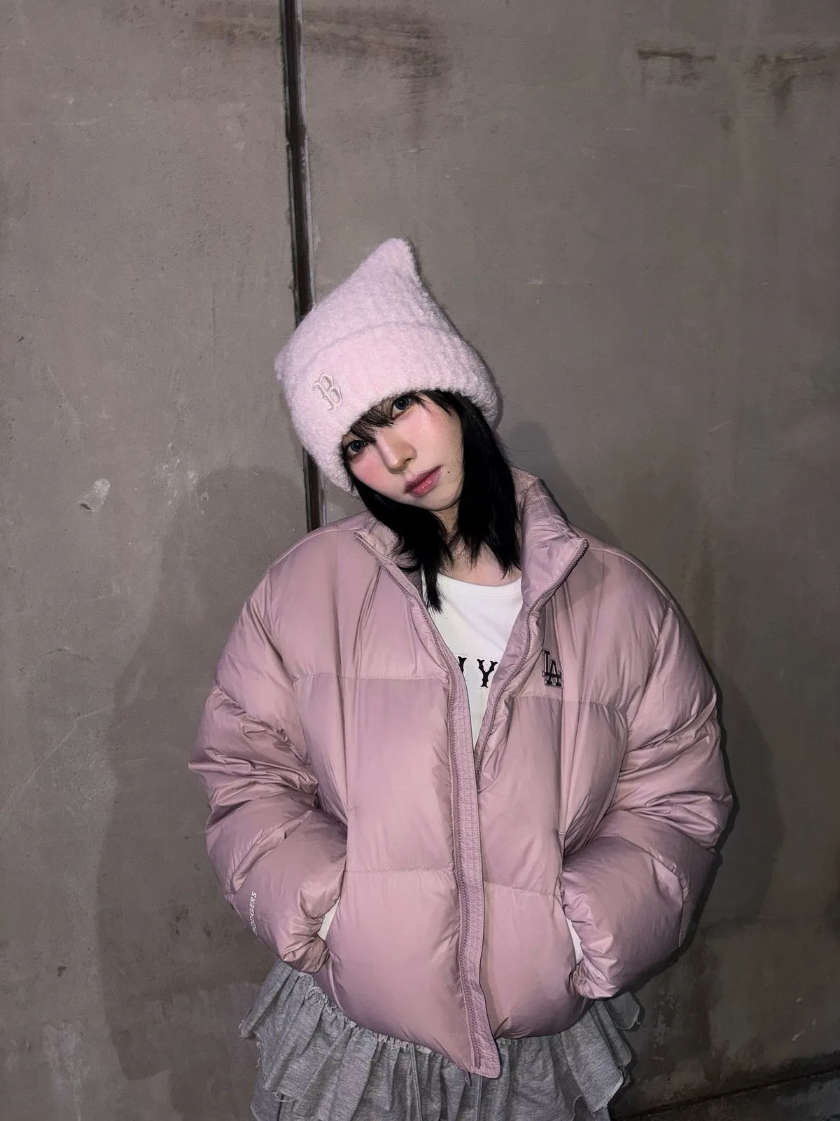 Karina là tín đồ của những chiếc beanie tai mèo