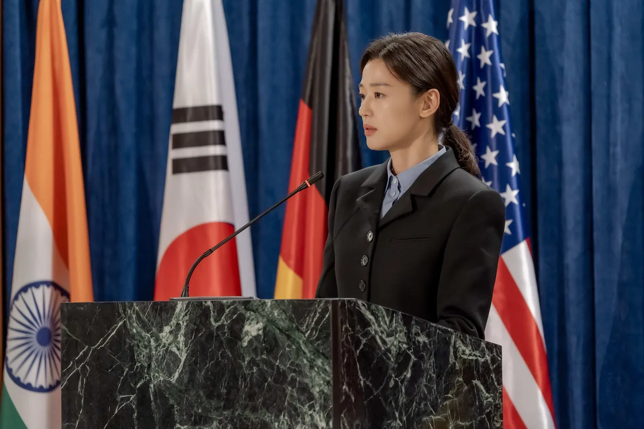 Jun Ji-hyun và đẳng cấp thời trang "quiet luxury" trong "Tempest"