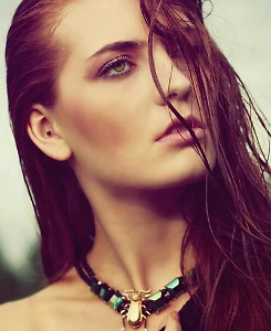 ELLE Daily Tips: Trang điểm đơn giản – Tạo khối siêu nhanh