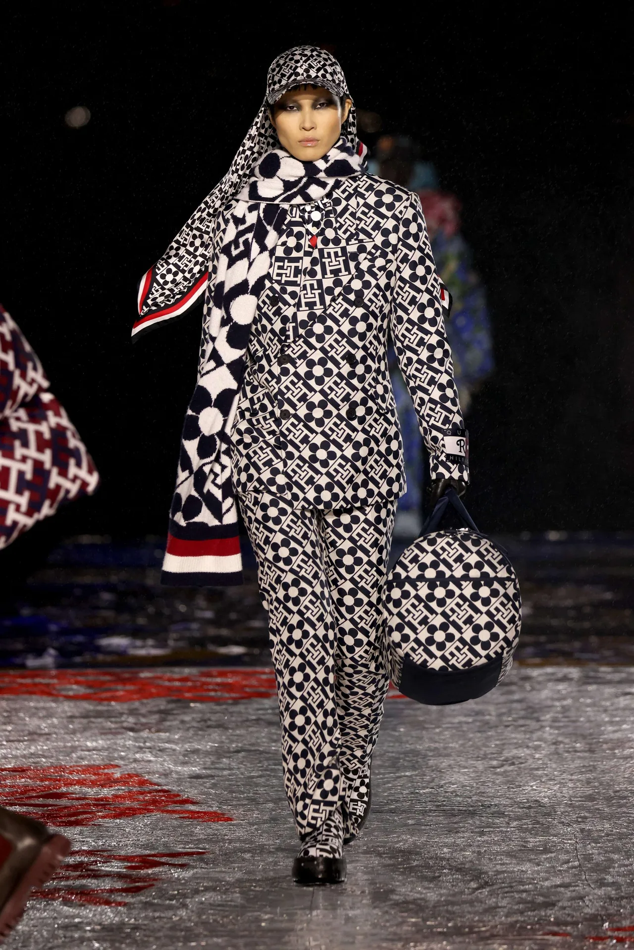 Tommy Hilfiger Thu Đông 2022 look 72