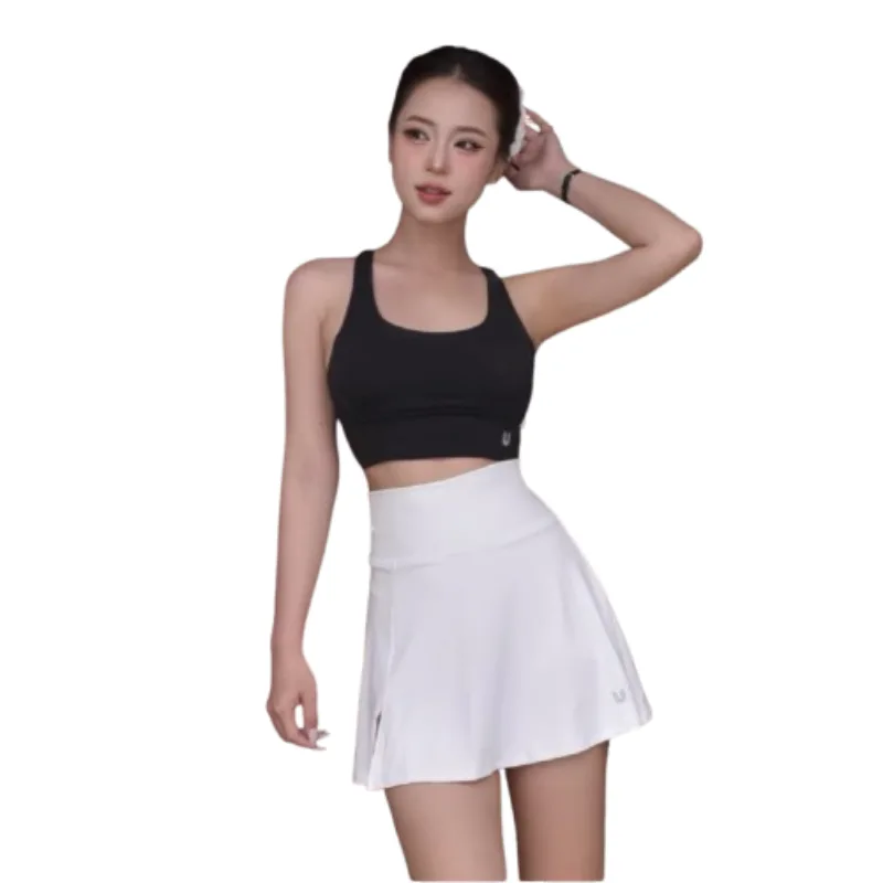 ELLE Linh.zip - 11.png