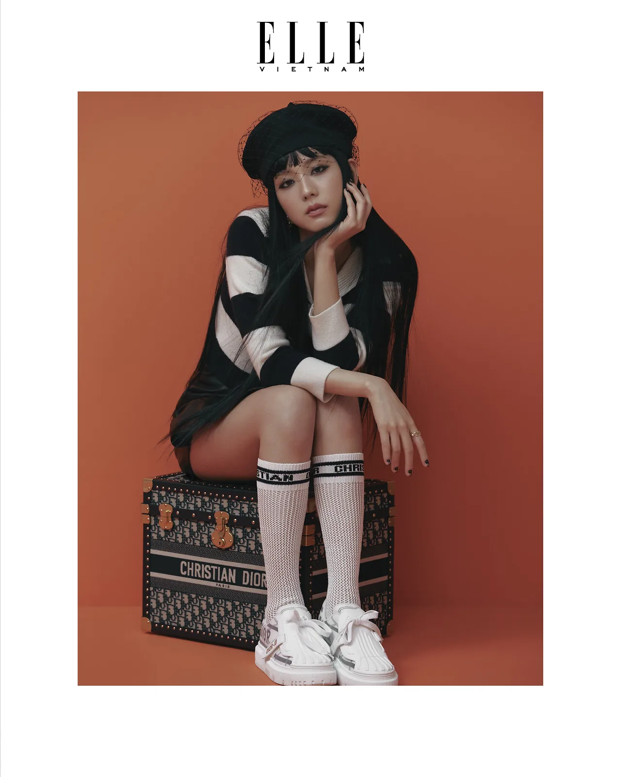 jisoo blackpink trẻ trung
