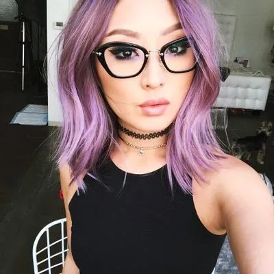 Chủ nhân tài khoản fashionista804 trên Youtube Chủ nhân tài khoản fashionista804 trên Youtube