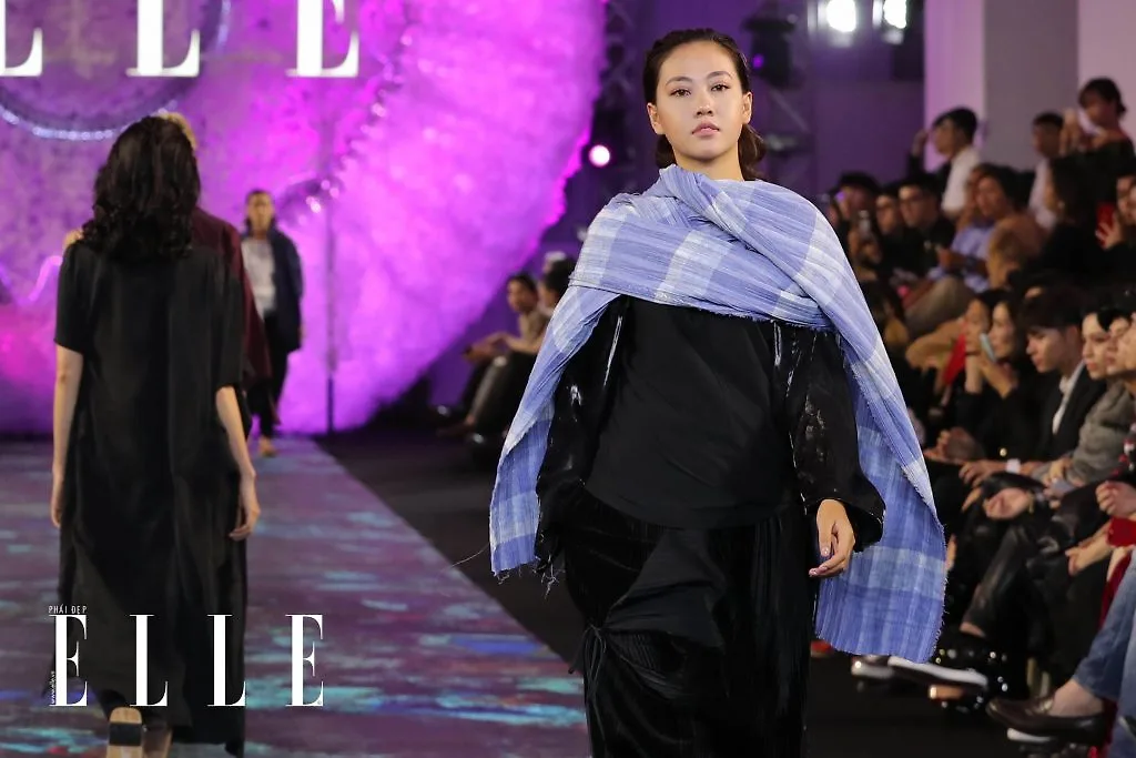 xu huong trang tu nhien diem thong linh san dien elle fashion journey 2018 12
