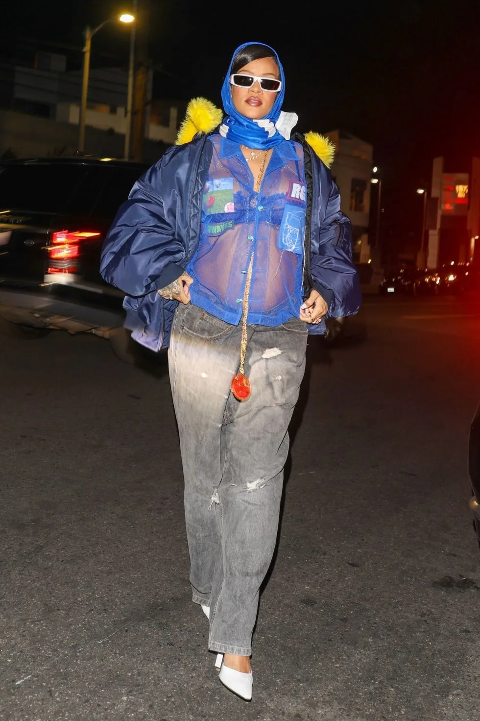 rihanna Ao xuyen thau