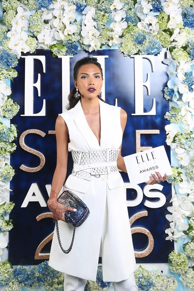 Minh Triệu Trang phục: BCBG