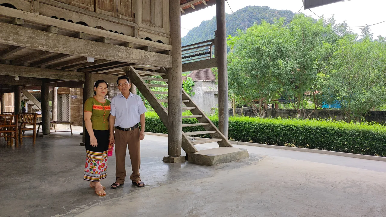 nghệ an vợ chồng người Thái nghệ an vợ chồng người Thái