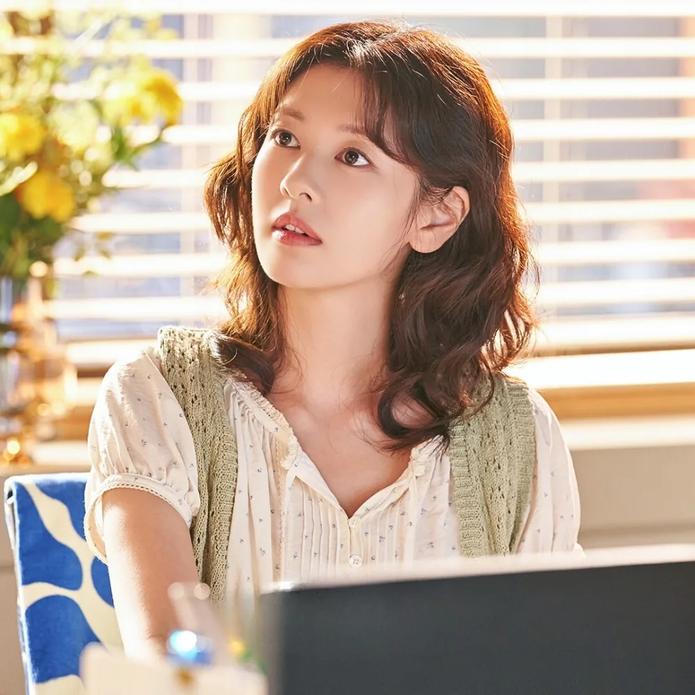 Jung So Min với mái tóc xoăn trong phim Would You Marry Me