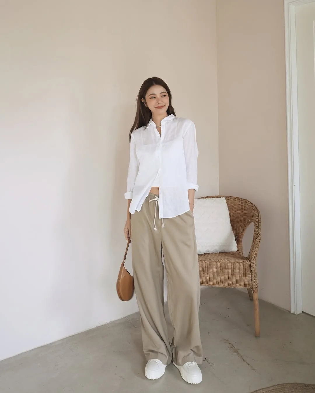 Chất vải Linen thoáng mát phù hợp cho những cuộc nghỉ dưỡng mùa Hè.