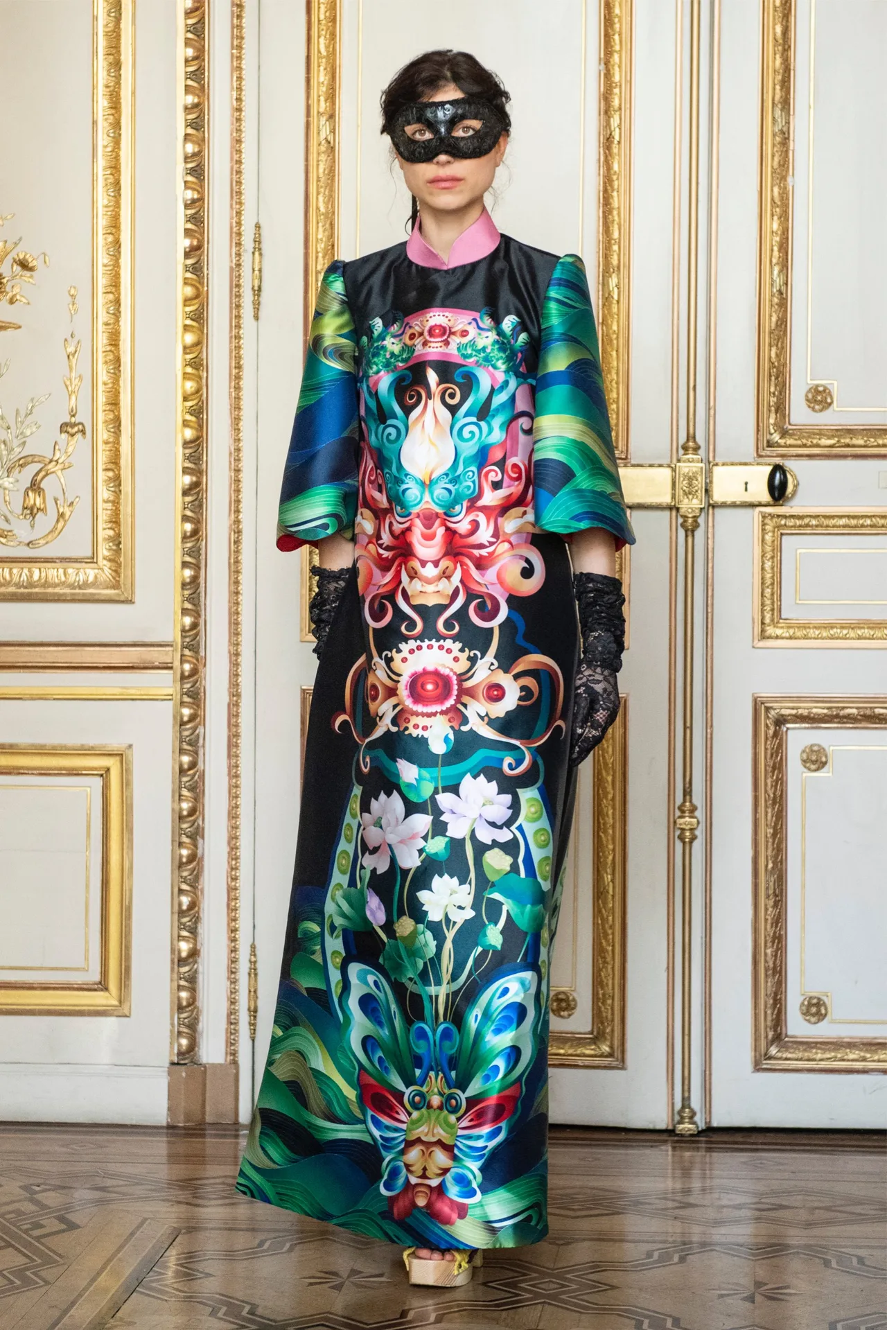 Thủy Design House tại buổi trình diễn Paris 2019