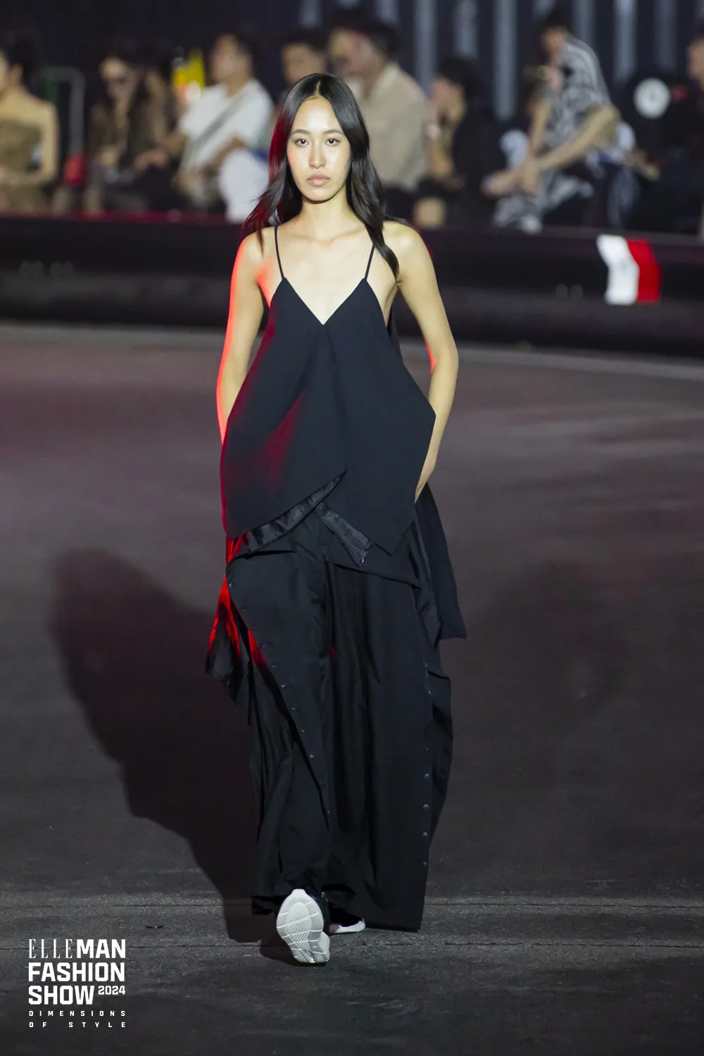 thiết kế áo hai dây elleman fashion show