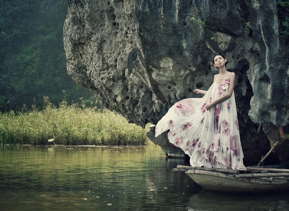 BST Magnolia - Autumn 12