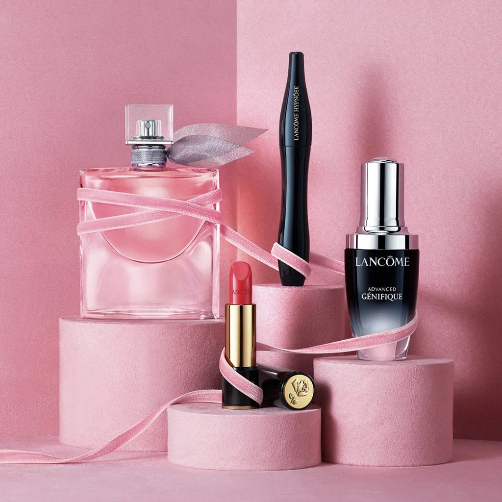 Ngày của mẹ-Bộ sản phẩm Lancôme. Ngày của mẹ-Bộ sản phẩm Lancôme.
