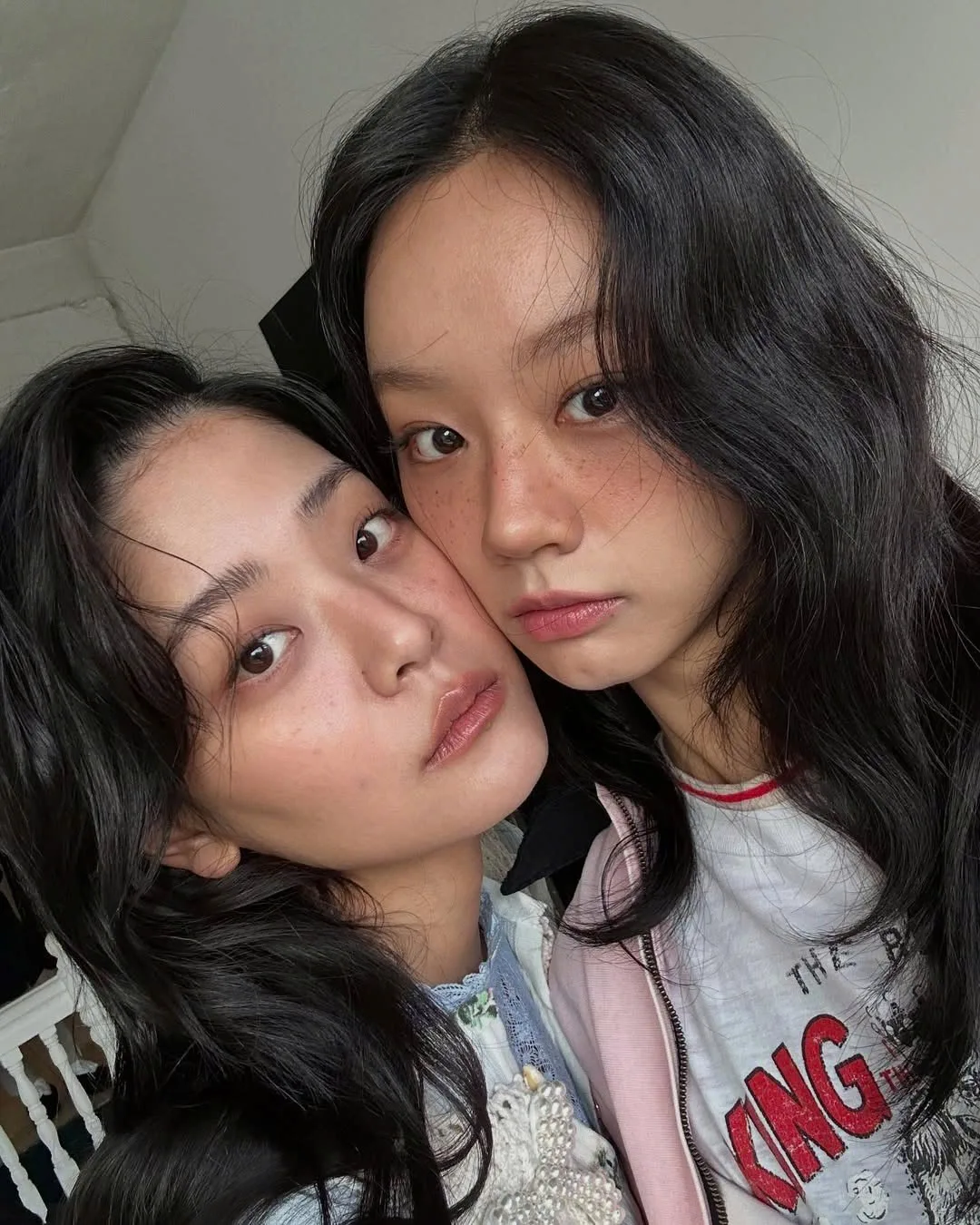 Lối makeup tàn nhang được giới sao Hàn ưa chuộng.