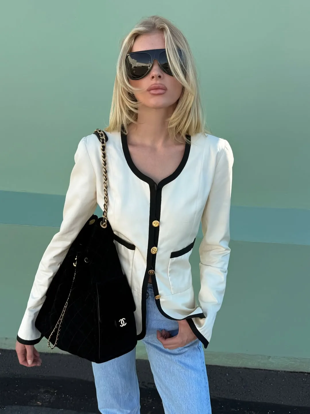 Elsa Hosk vest trắng