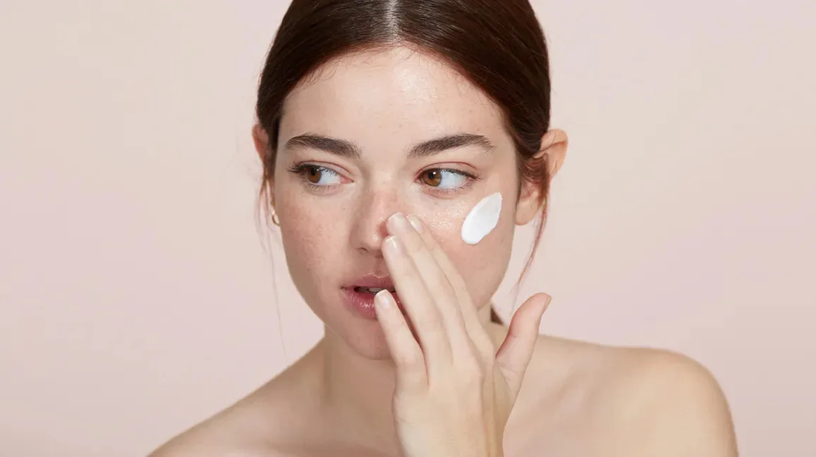 Kem chống nắng cho da treatment nào đang hot trên thị trường làm đẹp Kem chống nắng cho da treatment nào đang hot trên thị trường làm đẹp