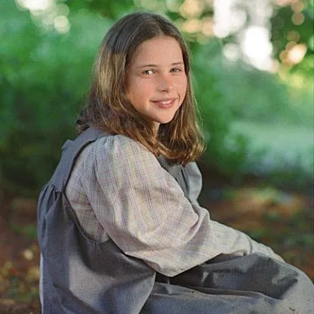 Nữ diễn viên Felicity Jones trong The Treasure Seekers.