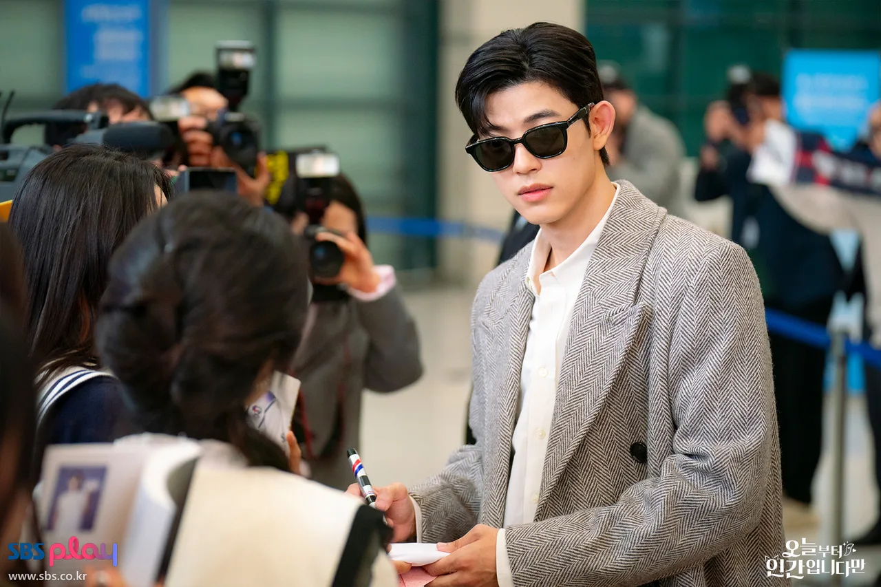Lomon trong vai Kang Si Yeol, No Tail To Tell