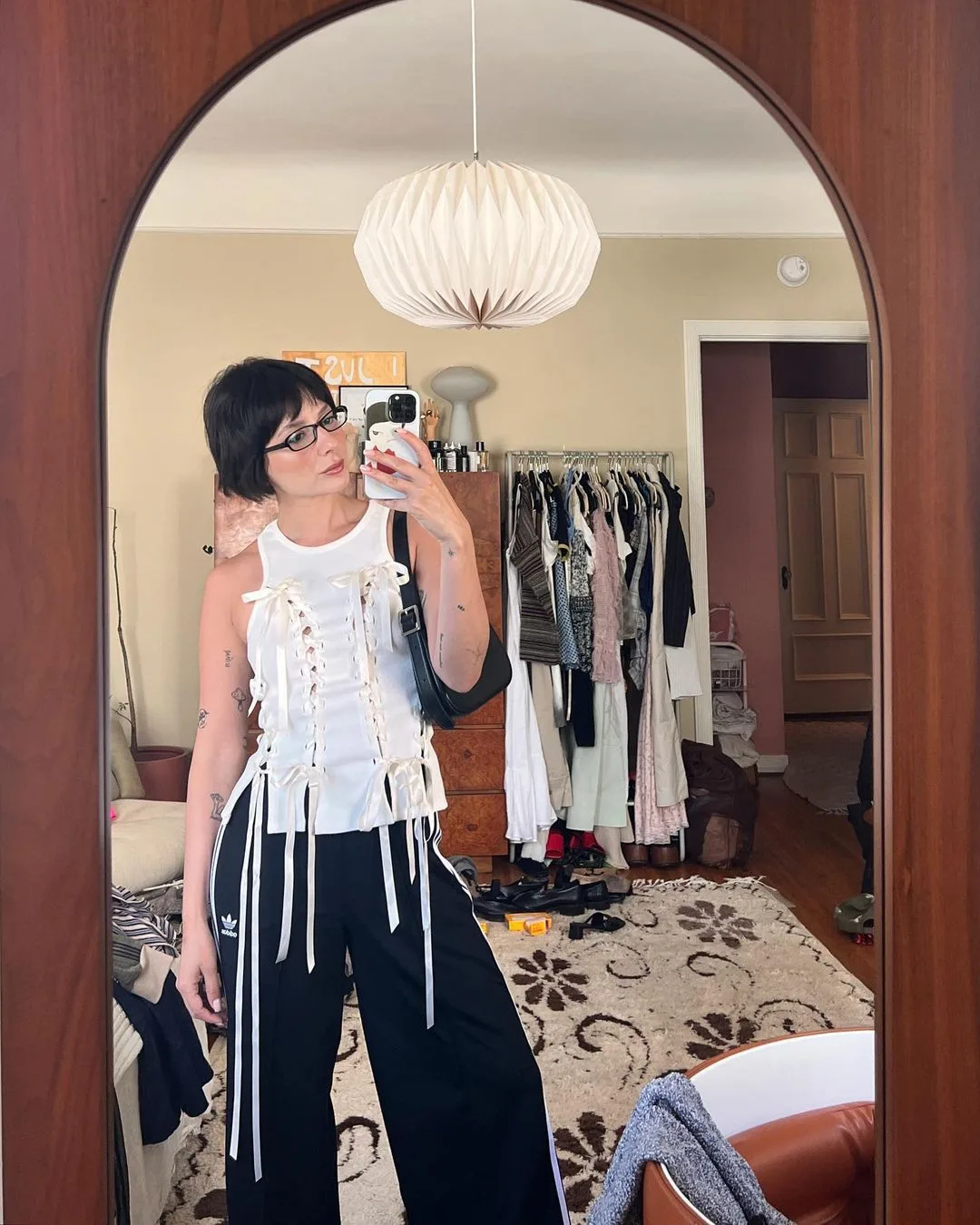 alyssainthecity diện áo nơ
