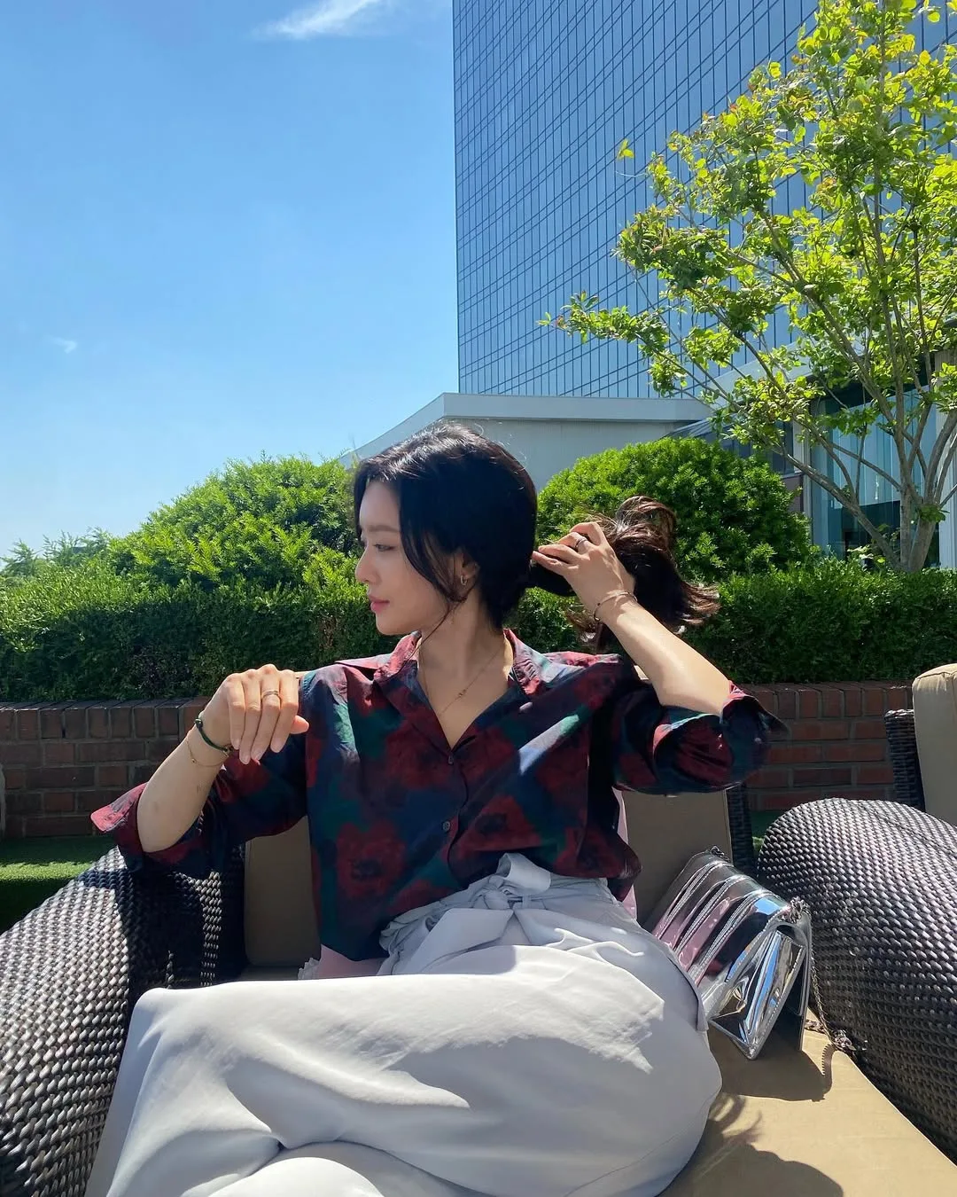 phong cách của joo young nữ chính the queen who crowns hằng ngày