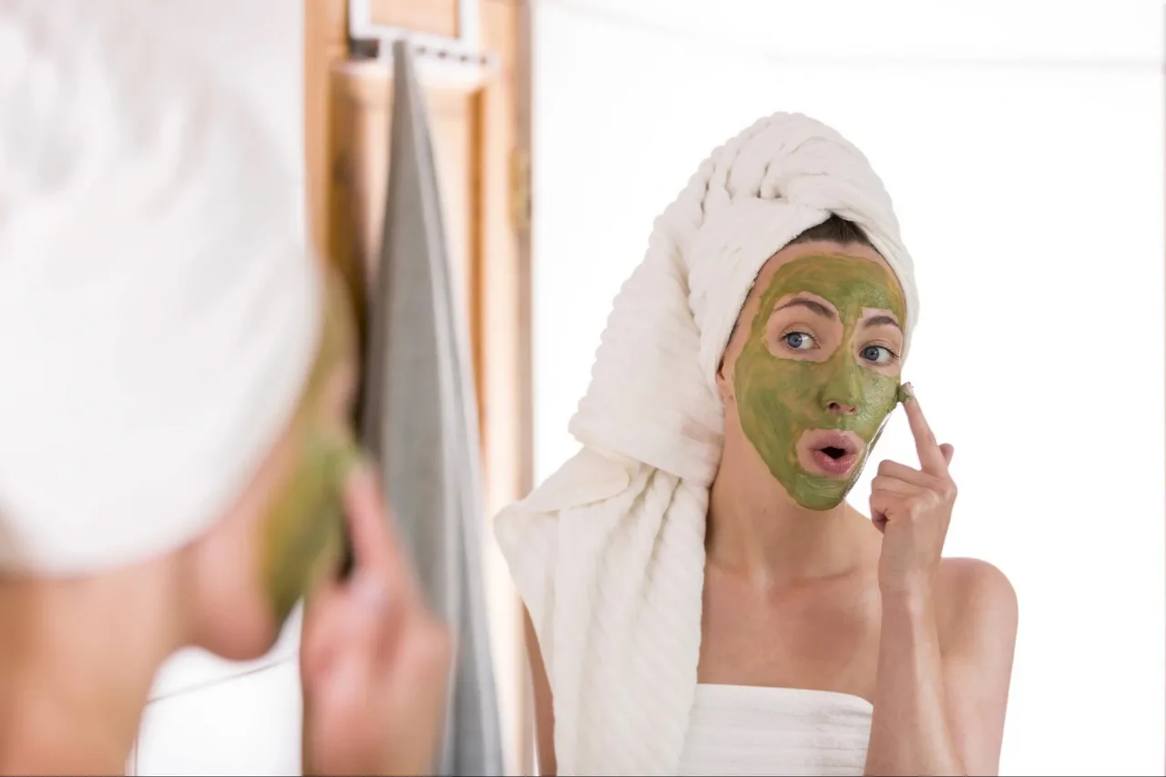 Bạn hãy bôi trước khi ra nắng 30 phút để đạt hiệu quả tốt nhất.