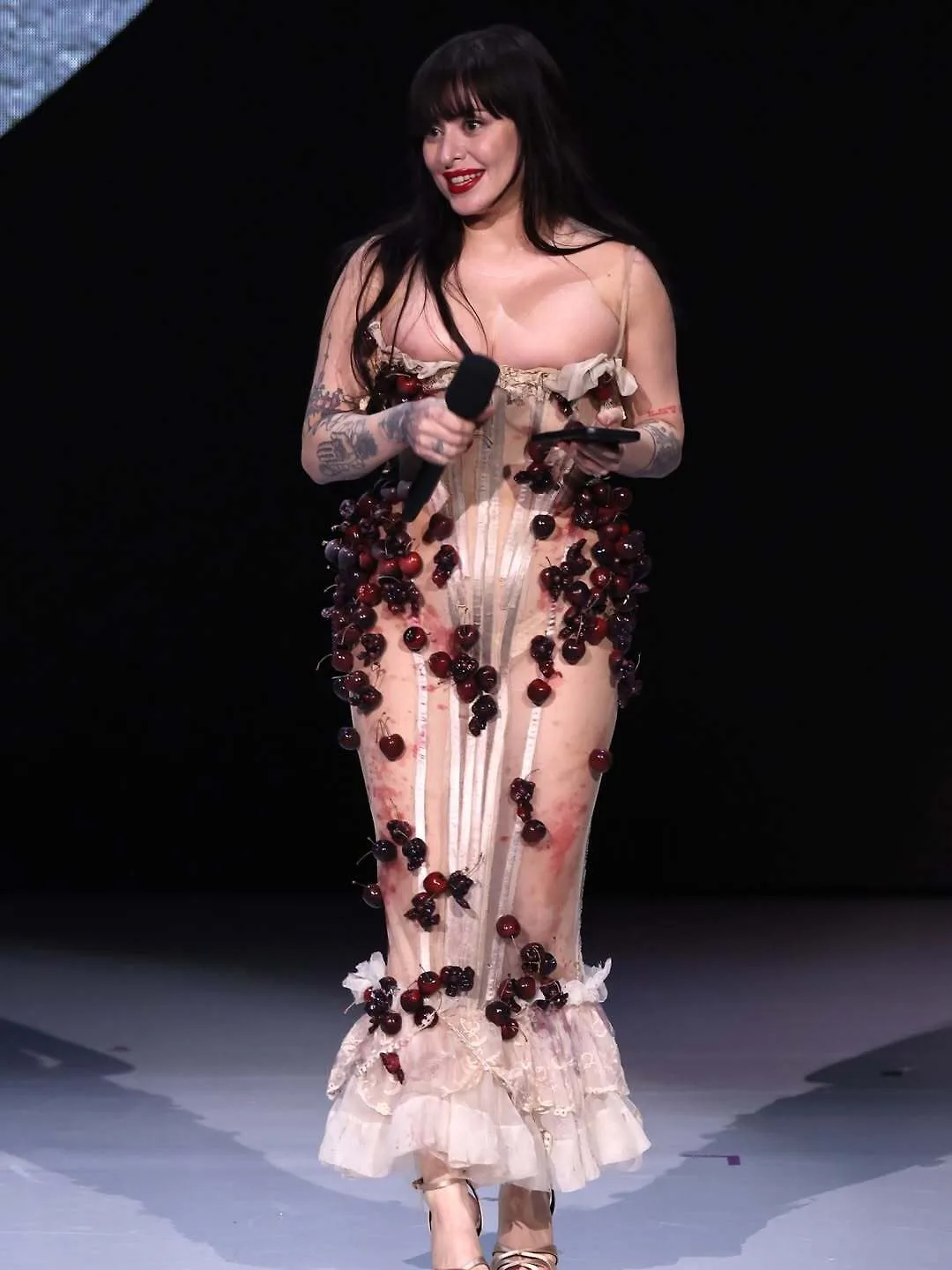 Dilara Findikoglu tại The Fashion Awards 2025