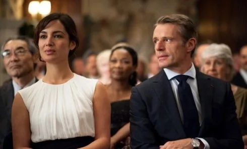 "Tương lai luôn ập đến dù cho anh có muốn hay không." "Tương lai luôn ập đến dù cho anh có muốn hay không."