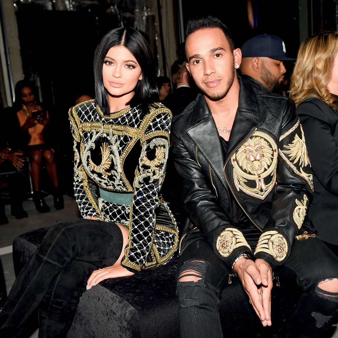 thời trang hàng ghế đầu Kylie Jenner tỷ phú Kylie Jenner là khách mời front row của Versace