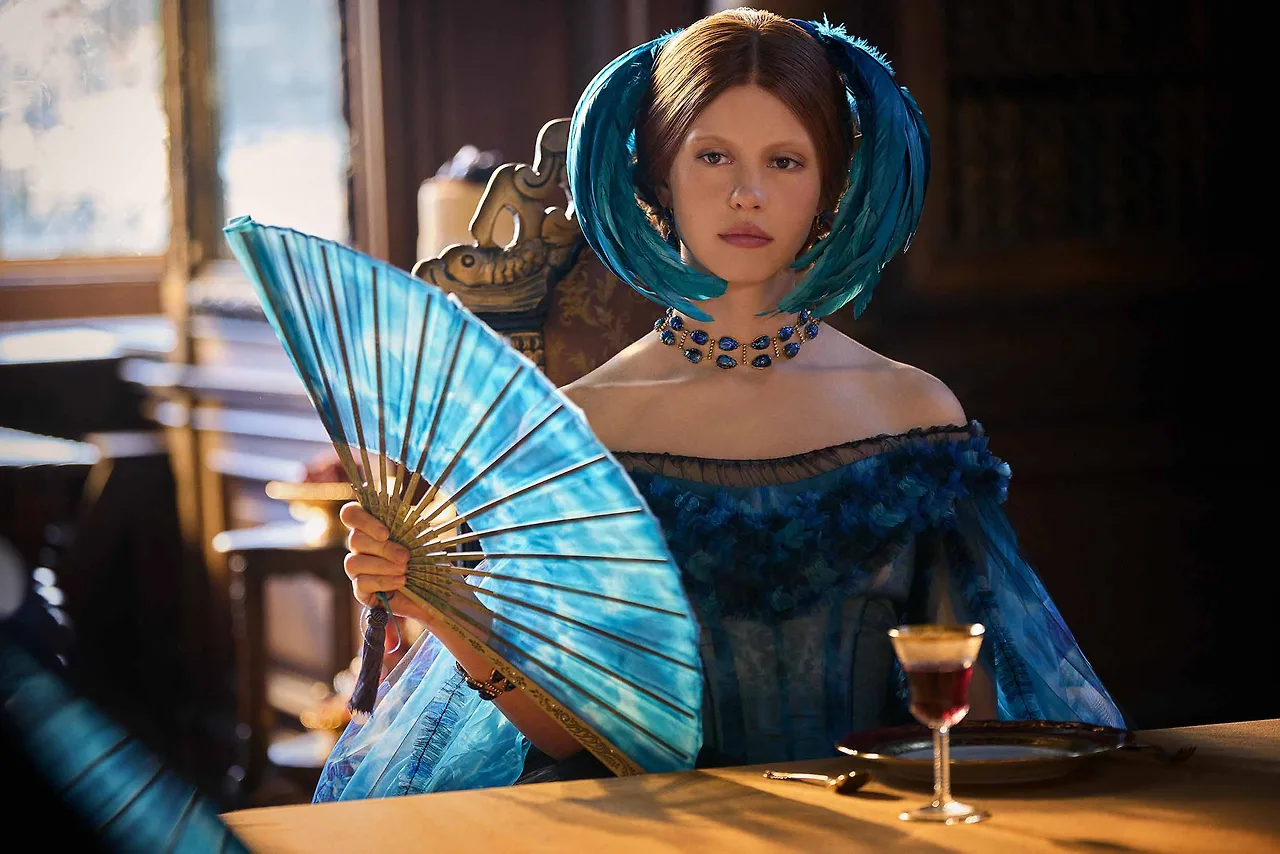 mia goth frankenstein 2025