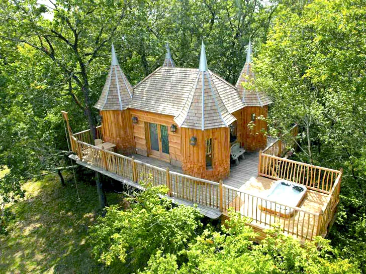4. Milandes Treehouse, Pháp