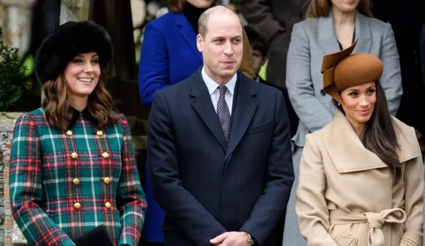 Hé lộ nhân vật Hoàng gia '' ngầm'' đứng sau gu thời trang chuẩn mực của Meghan Markle Hé lộ nhân vật Hoàng gia '' ngầm'' đứng sau gu thời trang chuẩn mực của Meghan Markle