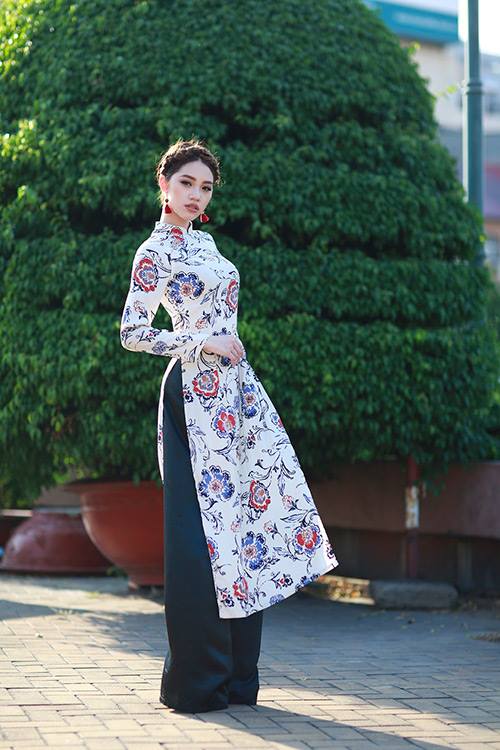 Muôn màu kiểu áo dài cách tân của các thương hiệu thời trang Việt
