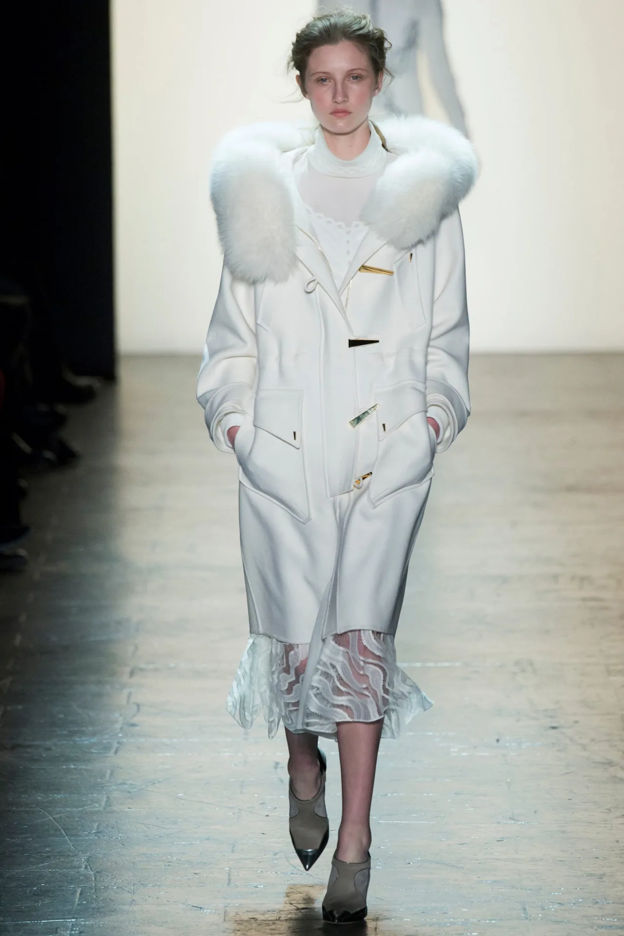 khuy áo prabal gurung