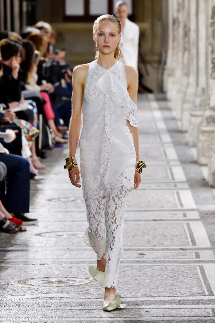 Proenza Schouler ấn tượng tại Paris Haute Couture
