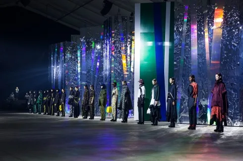 san catwalk kenzo show 2015