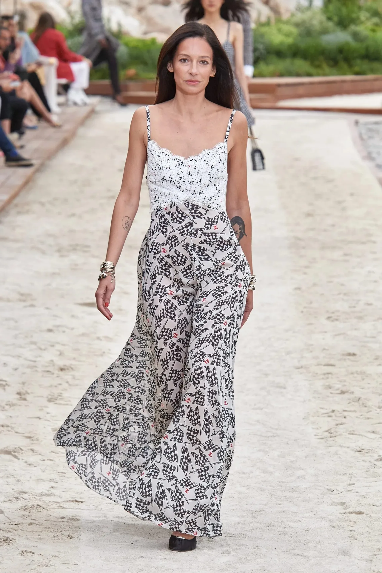 Chanel Cruise 2023 look 24